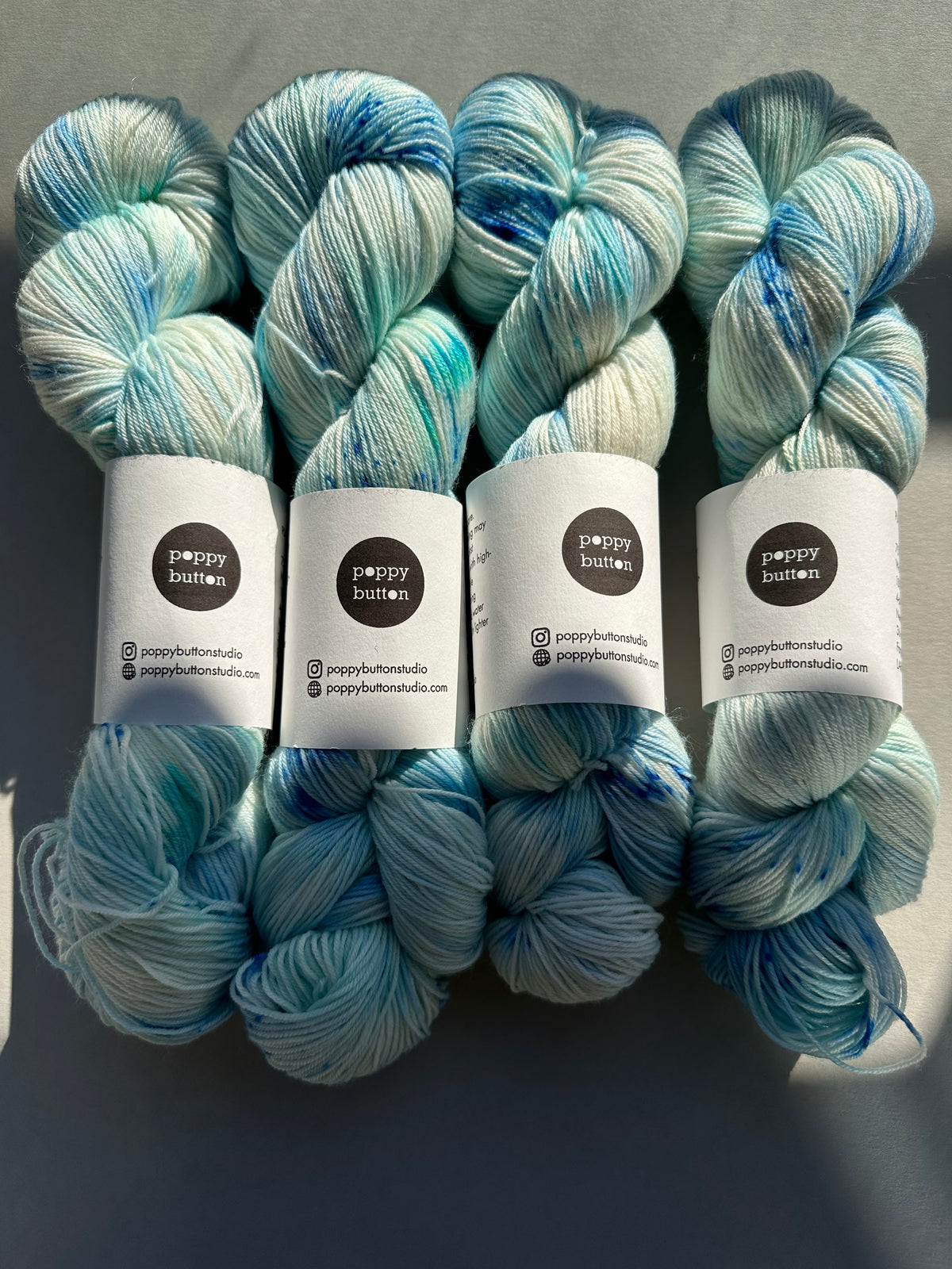 LARIMAR — Platina Sokk 4ply