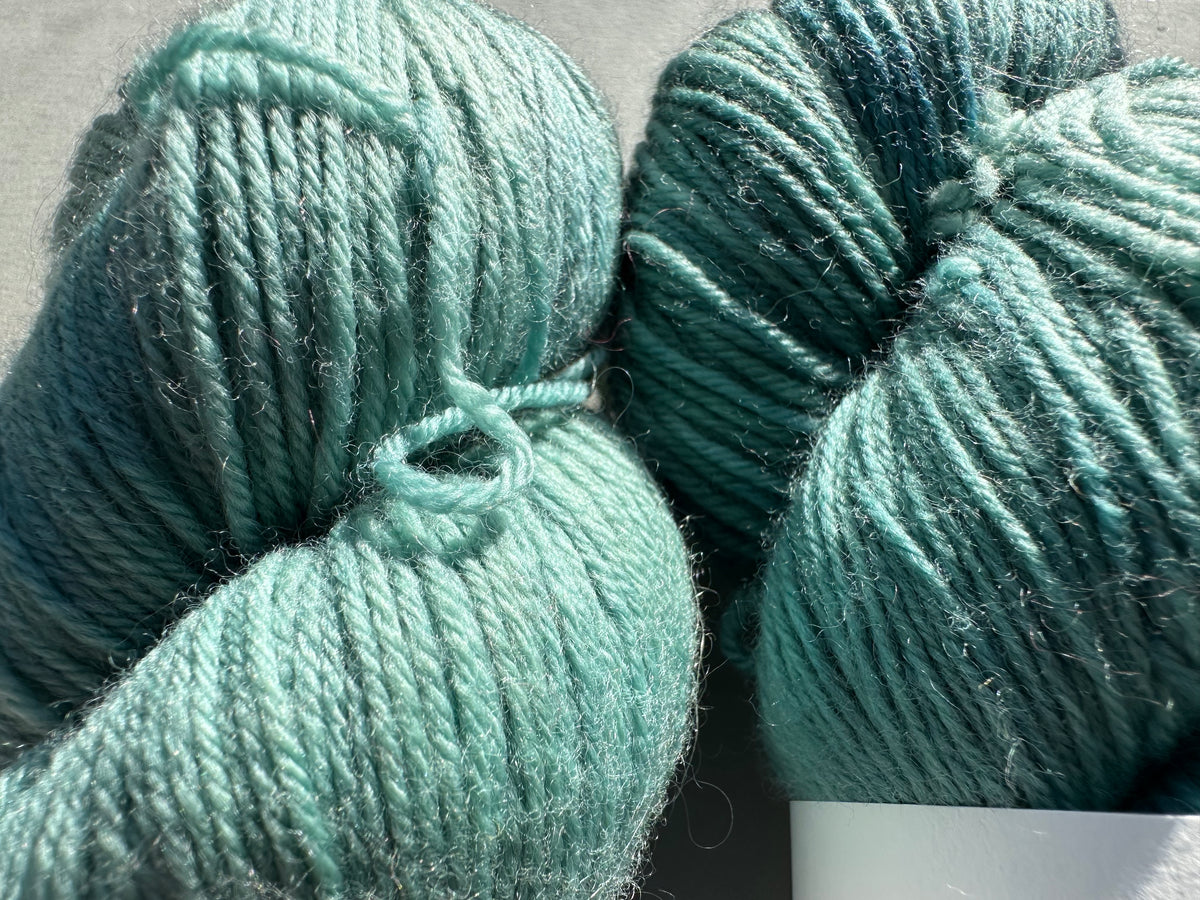 Kashmir Sokk – Aventurine