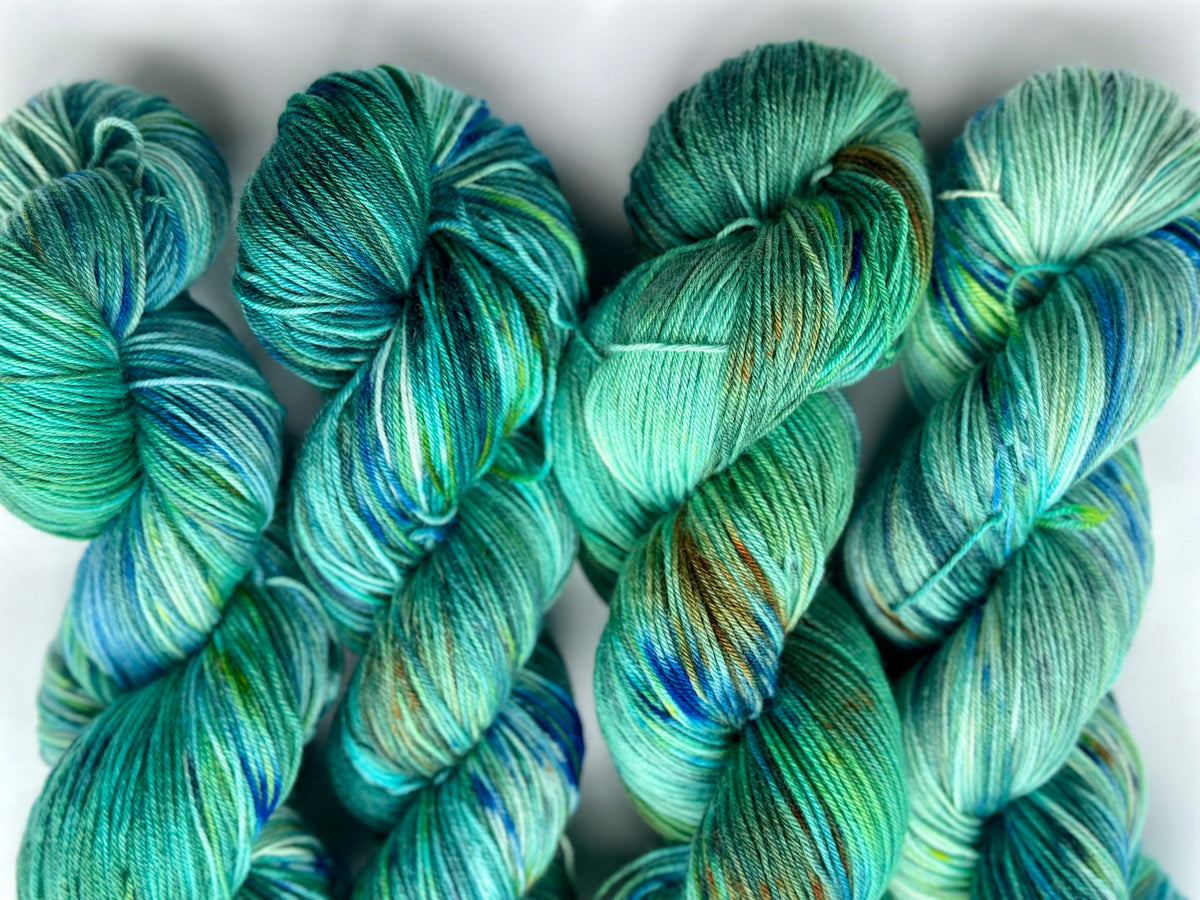 Dyp Havjaspis — Platina Sokk 4ply