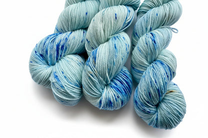 Islagt Turkis Mikro-Sprikle — Platina Sokk 4ply