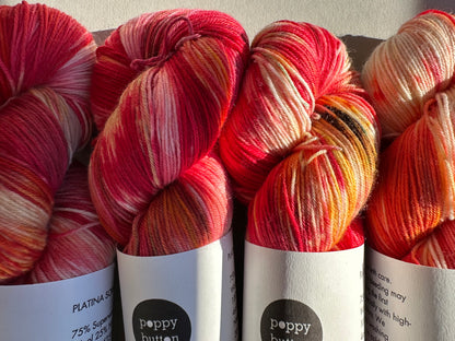 FIRE AGATE — Platina Sokk 4ply