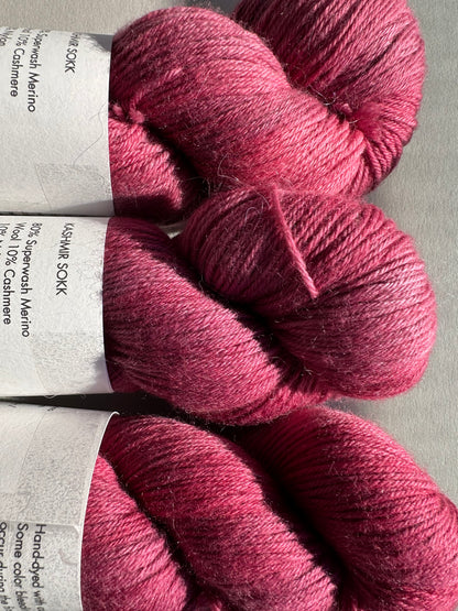 Kashmir Sokk – Garnet