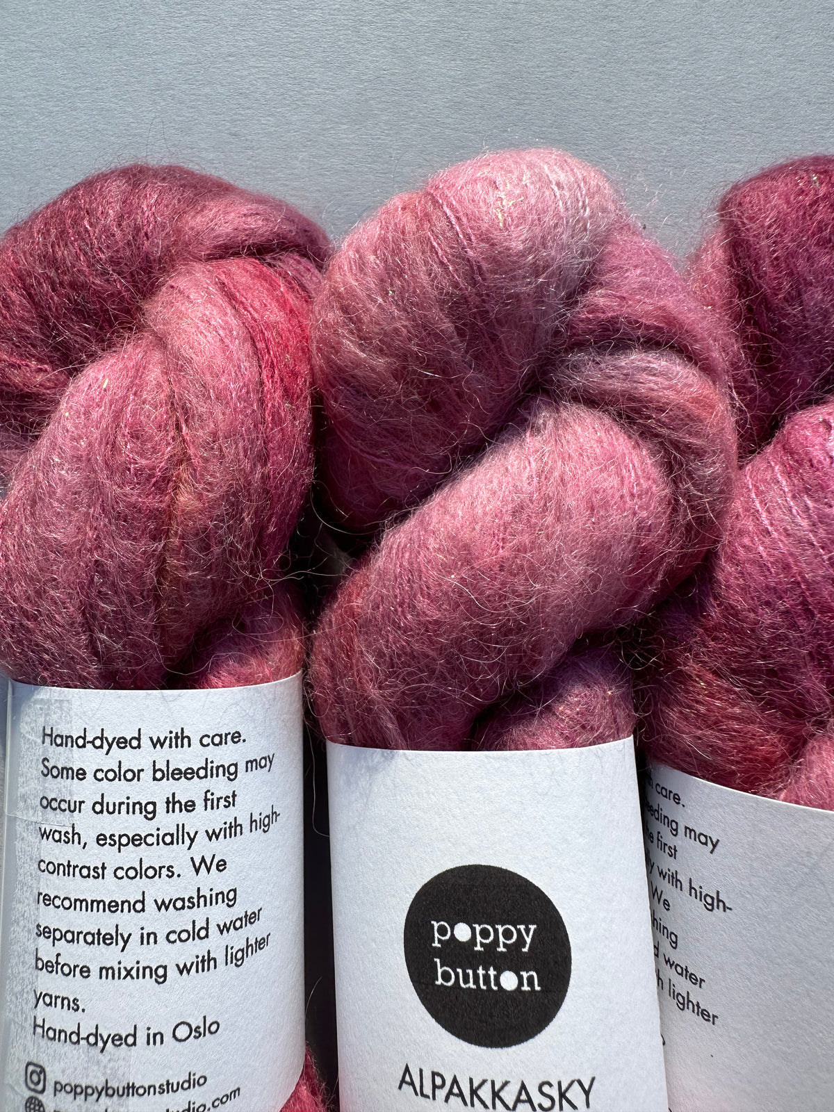 Alpakkasky Halo – Garnet