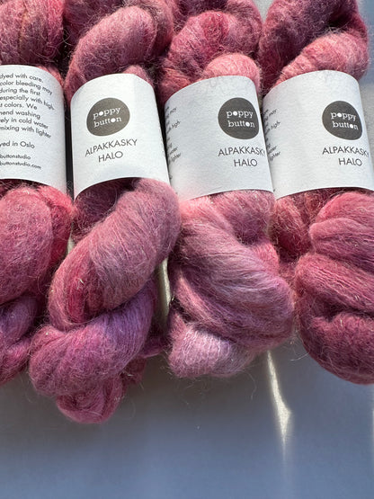 Alpakkasky Halo – Garnet