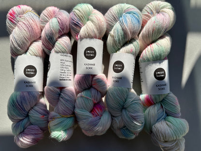 Rainbow Opal — Kashmir-Sokk 4ply
