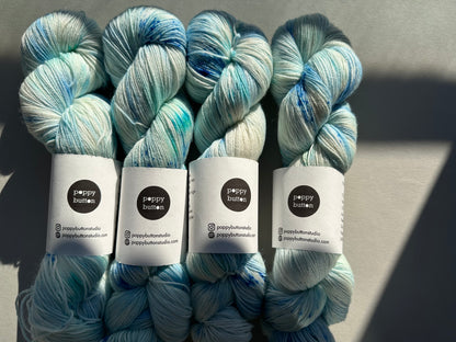 LARIMAR — Platina Sokk 4ply