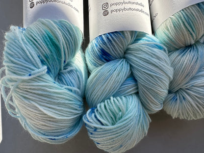 LARIMAR — Platina Sokk 4ply