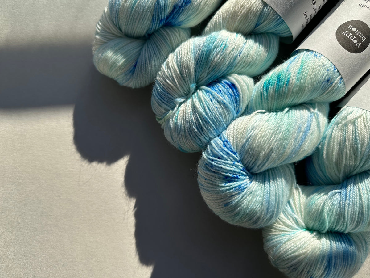 LARIMAR — Platina Sokk 4ply
