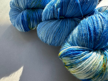 LAPIS LAZULI — Platina Sokk 4ply