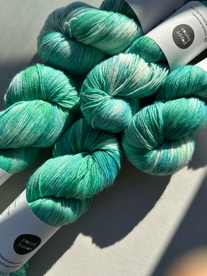 AMAZONITE — Platina Sokk 4ply