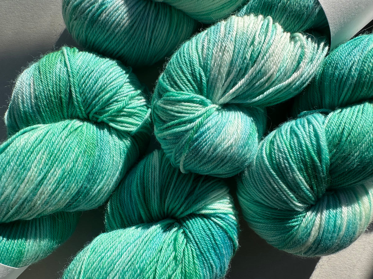 AMAZONITE — Platina Sokk 4ply