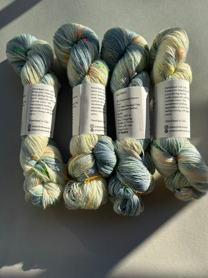 Neo Tweed 4ply – Icy Quartz